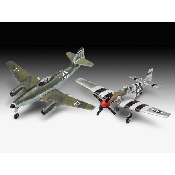 1 72 Me262 & P51B Combat Set  Model Set Online now