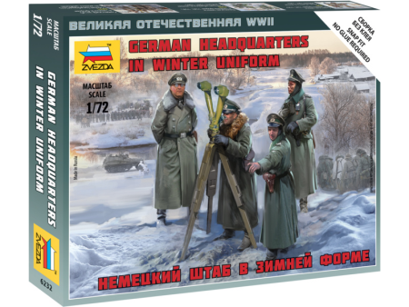 1 72 German HQ in Winter Uniform  Plastic Model Kit For Sale