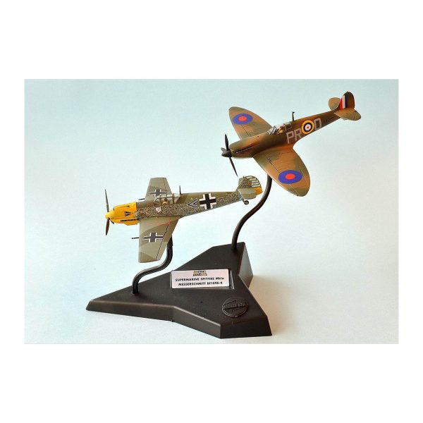 1 48 Supermarine Spitfire Mk.Vb and Messerschmitt Bf190E Gift Set For Cheap